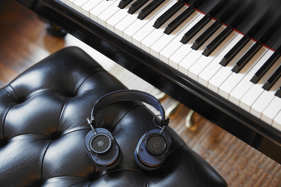 201504_MH40B4_Piano_01