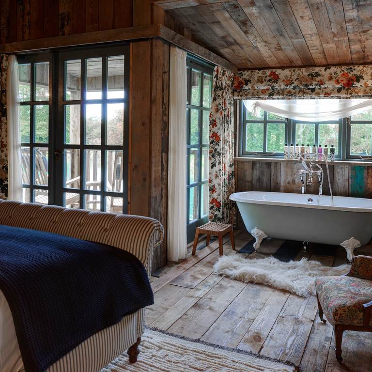 Copyright_Soho_Farm_House_Cabins3_03