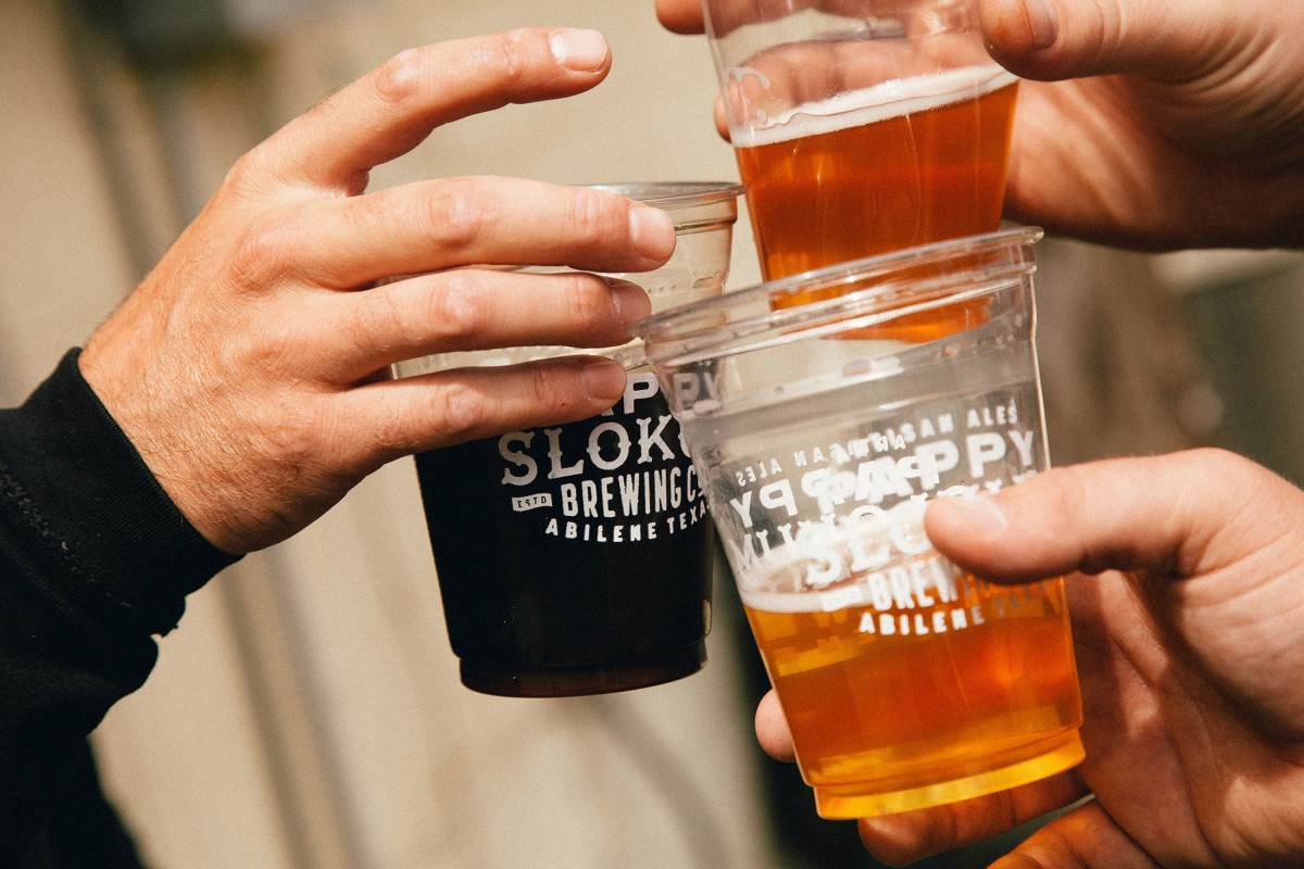 pappy-slokum-cheers-1200x800