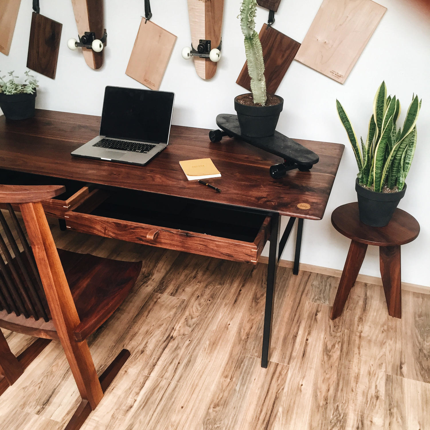 WOOLSEY-FOVERVERBLACK5