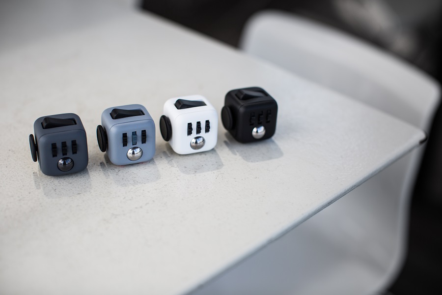 Fidget Cube Kickstarter - 4